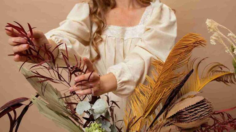 The Historical Origins of Fig Leaves in Fashion